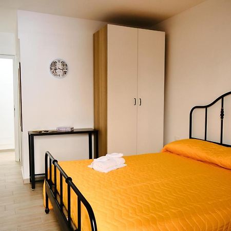 Mercede Rooms Палермо Екстериор снимка