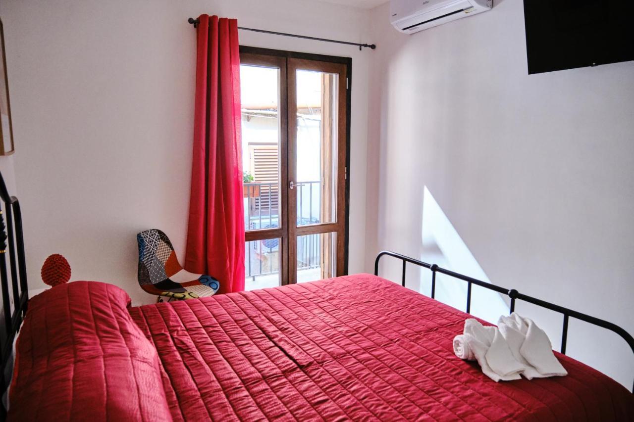 Mercede Rooms Палермо Екстериор снимка