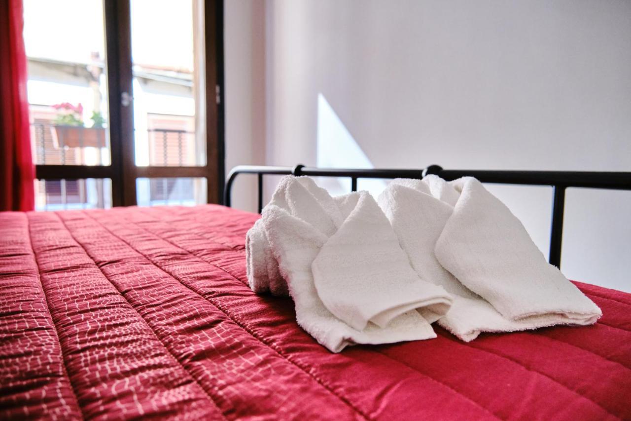 Mercede Rooms Палермо Екстериор снимка