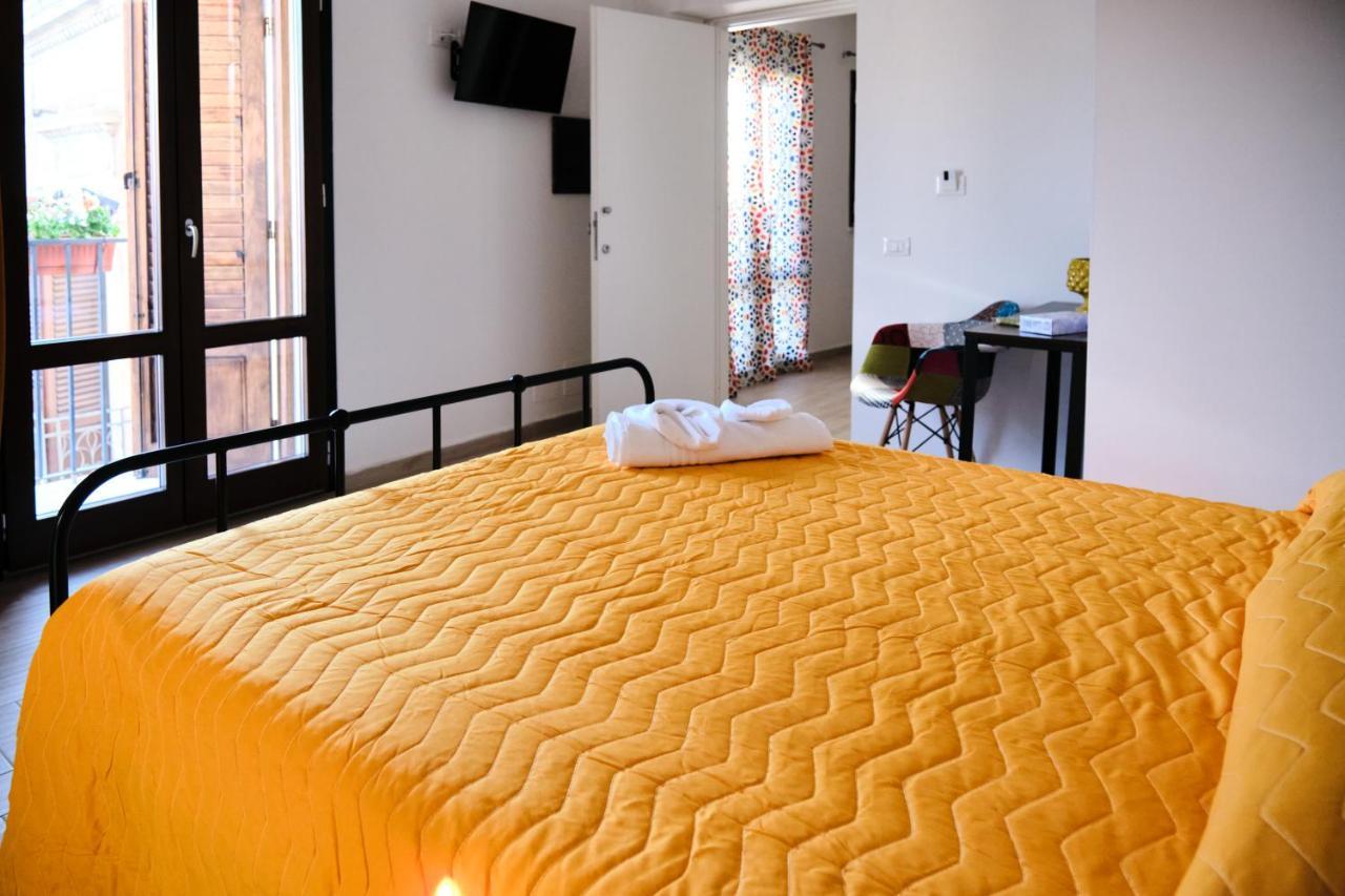 Mercede Rooms Палермо Екстериор снимка